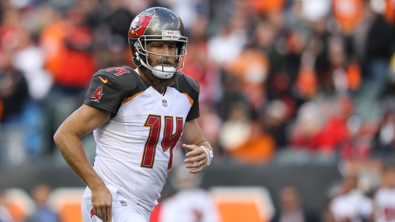Preview: Buccaneers roll with Ryan Fitzpatrick vs. NFC South rival Panthers